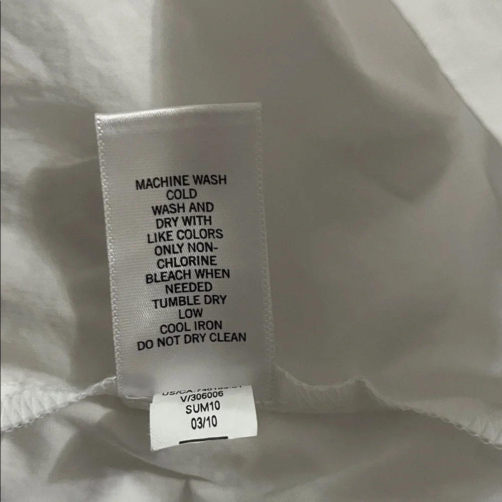 Banana Republic White Tiered dress - Picture 8 of 8